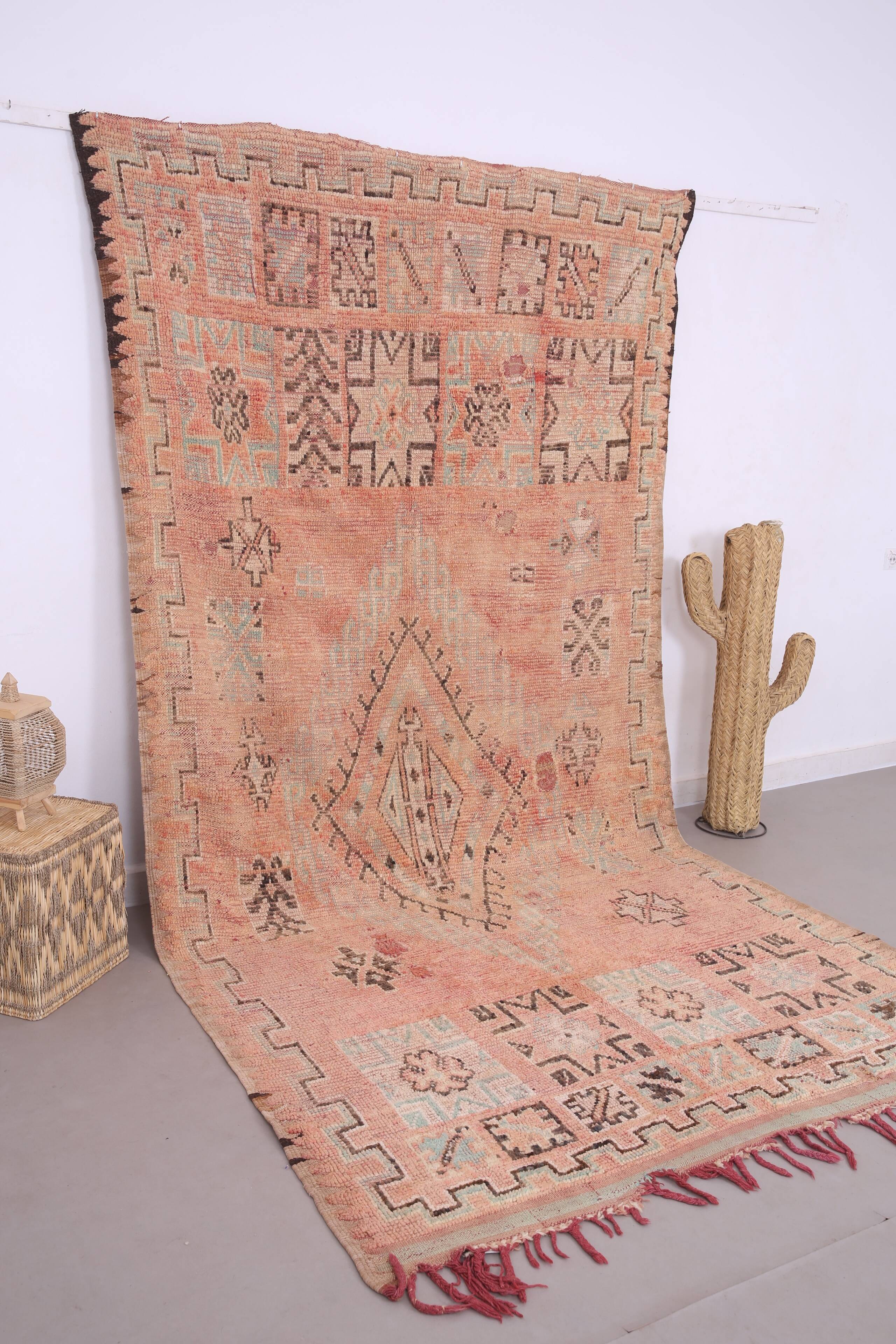 Pink Vintage Moroccan Rug 180 x 344 cm - Berber Wool Rug - Handmade Rug