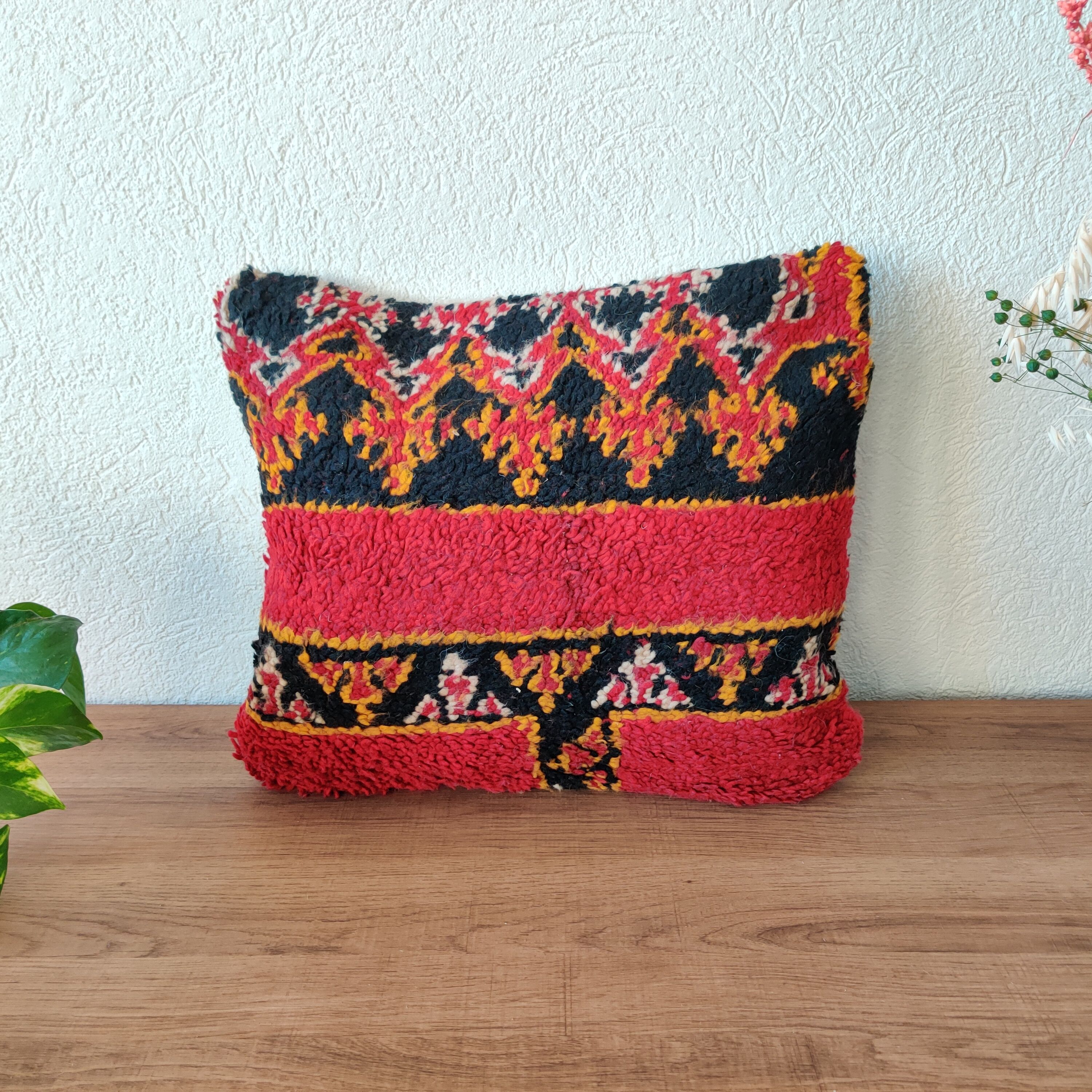 Moroccan Berber Cushion Boujad 40x50 cm