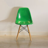 Lot de 6 chaises DSW/DSX Kelly/Caldmium Green de Charles et Ray Eames