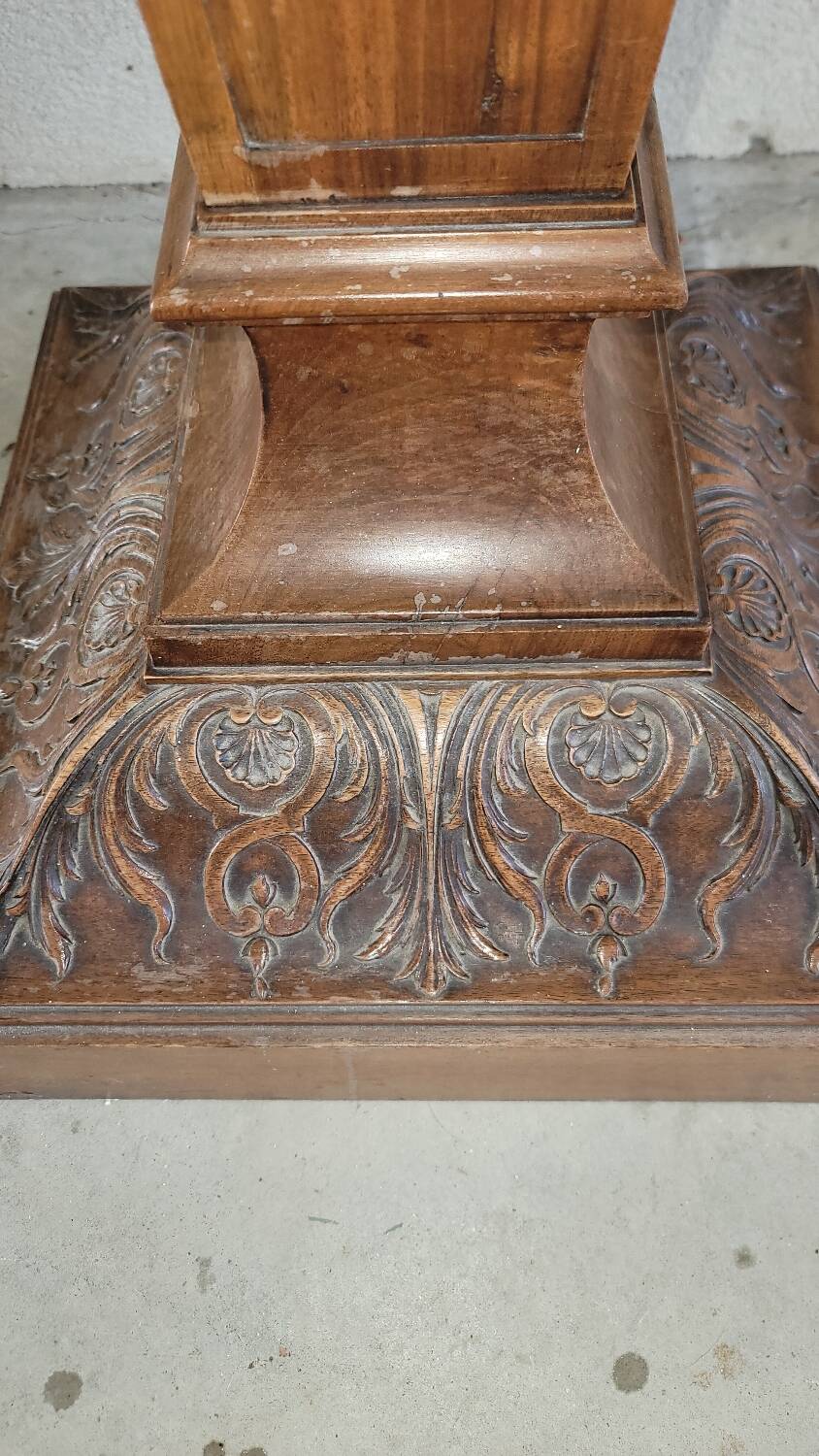 Late 19th century column