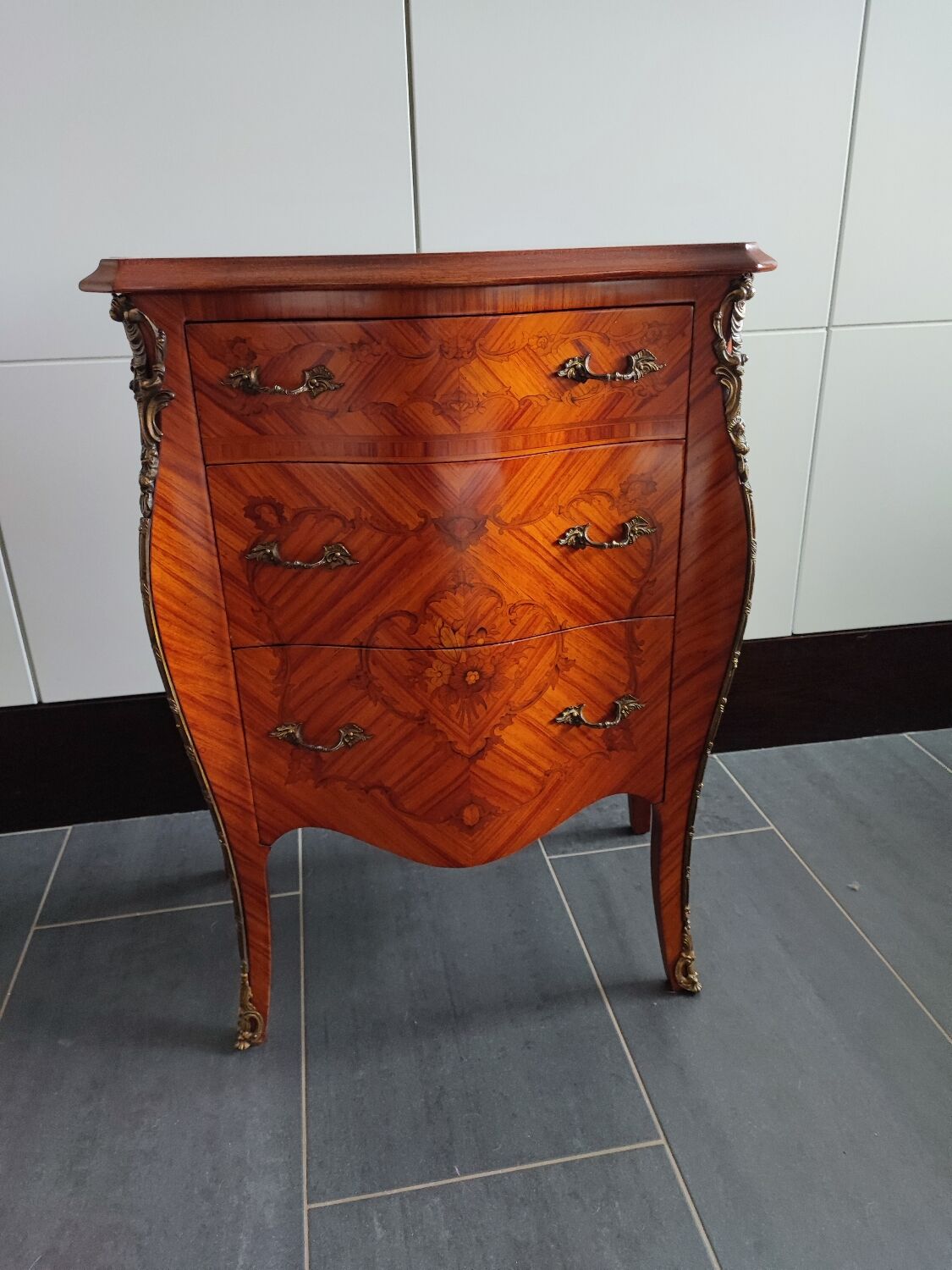 Chest of drawers 3 drawers