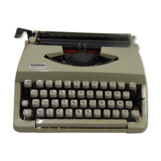 Machine à écrire portable Brother Deluxe 200 1960s