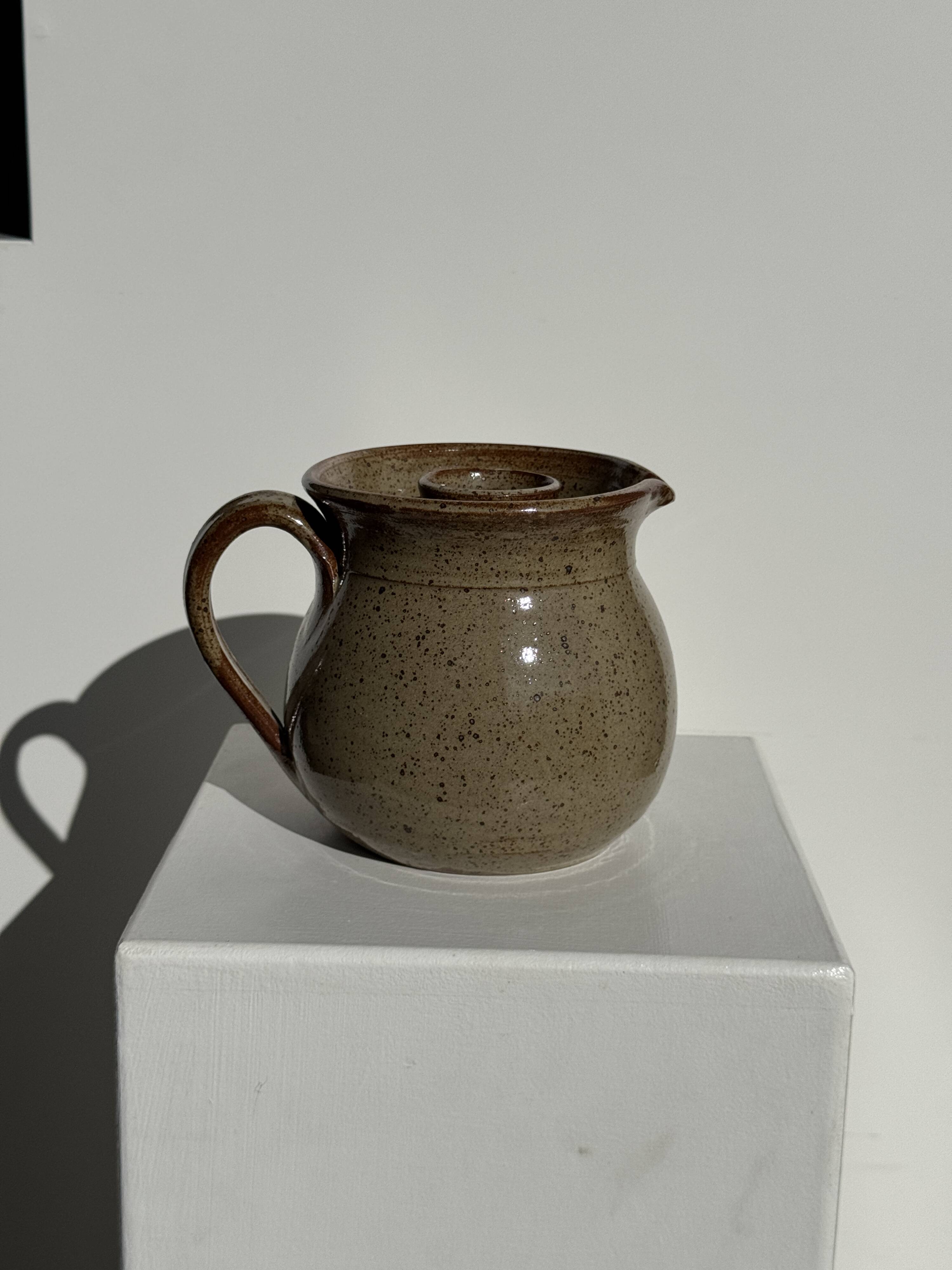 Vintage artisan ceramic rosé carafe with compartment Le Refuge Nîmes H14