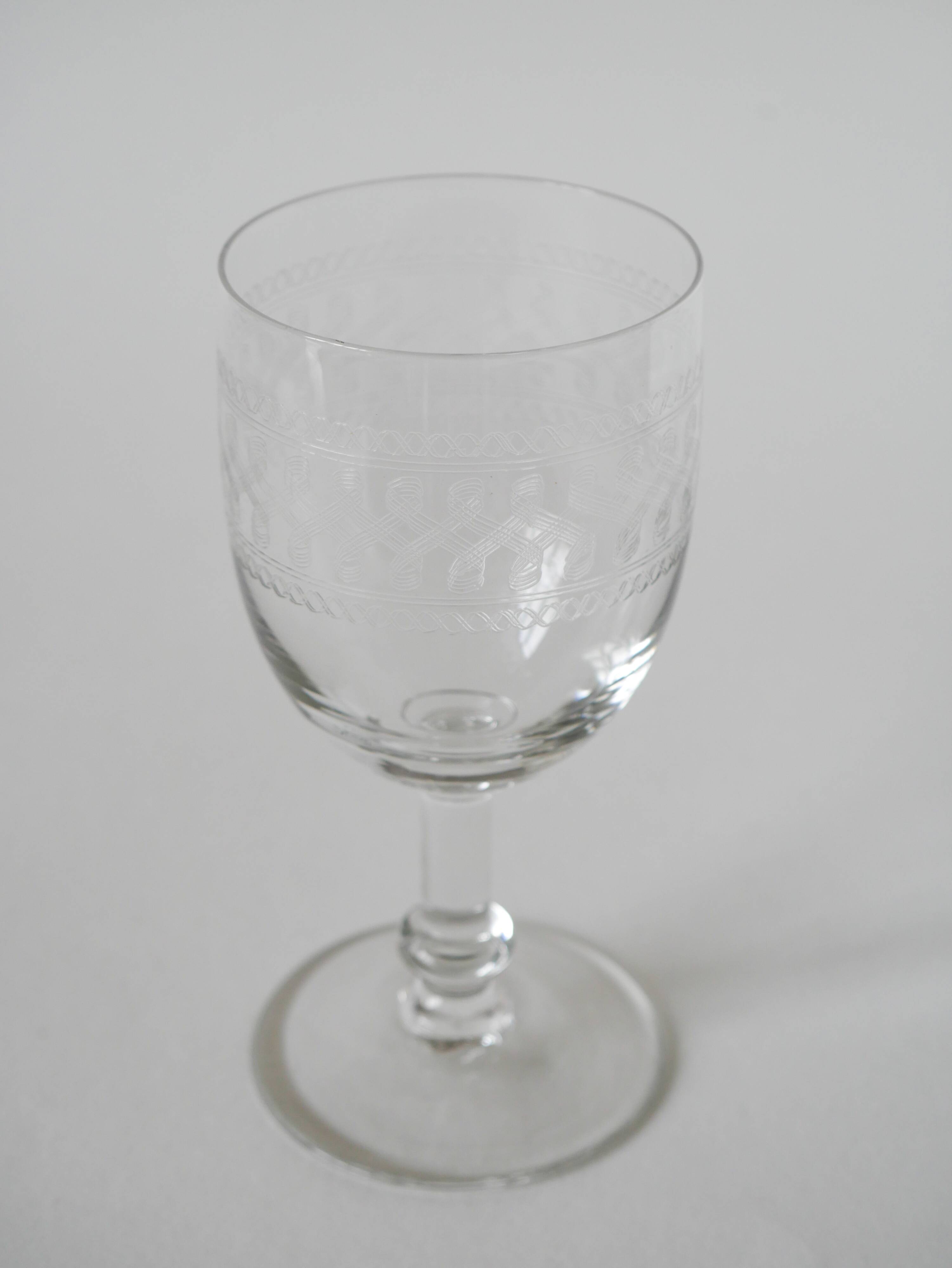 Set of 9 old wine glasses engraved in blown glass, early 20th century