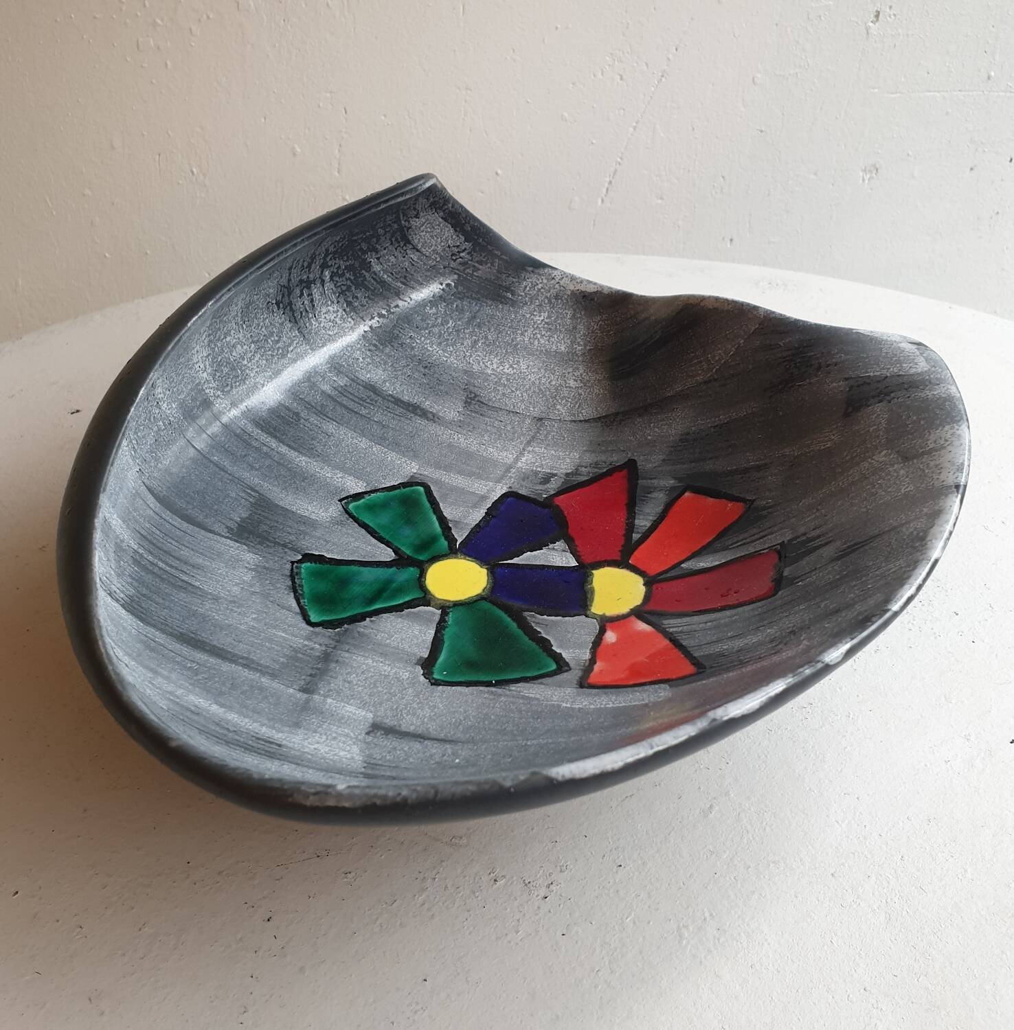 Vintage ceramic cup from the 1960s