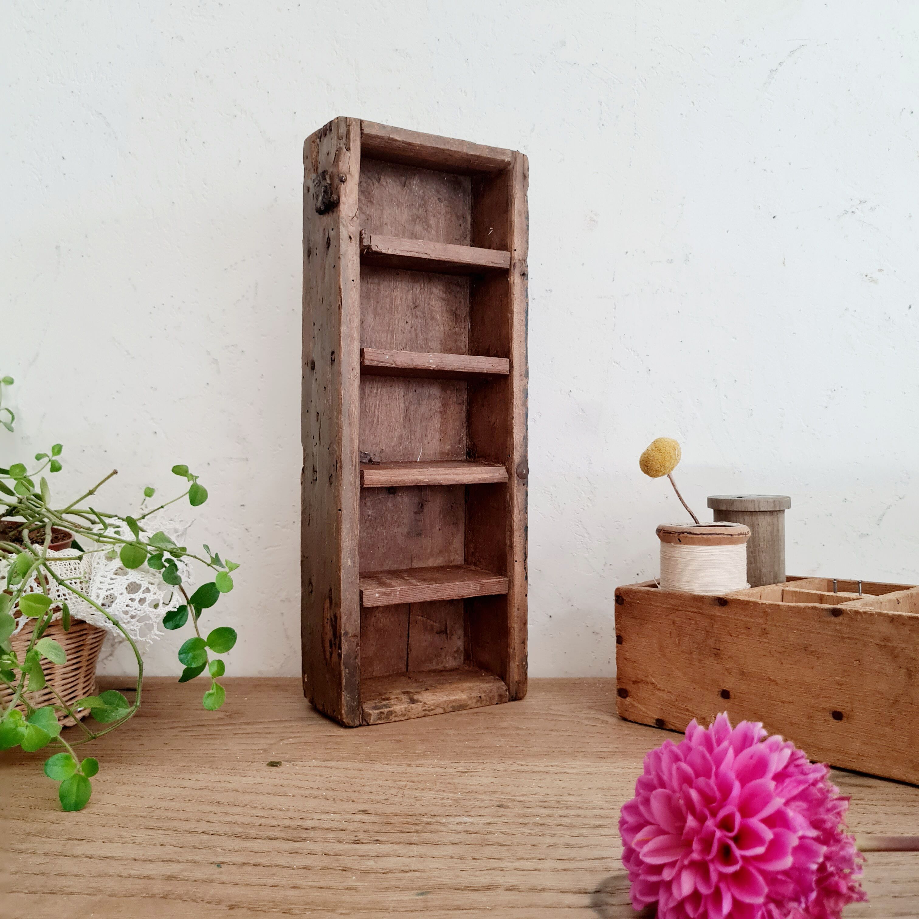 Casier de métier - boîte en bois compartimentée