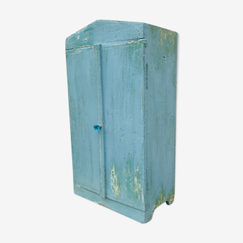 Armoire bleue