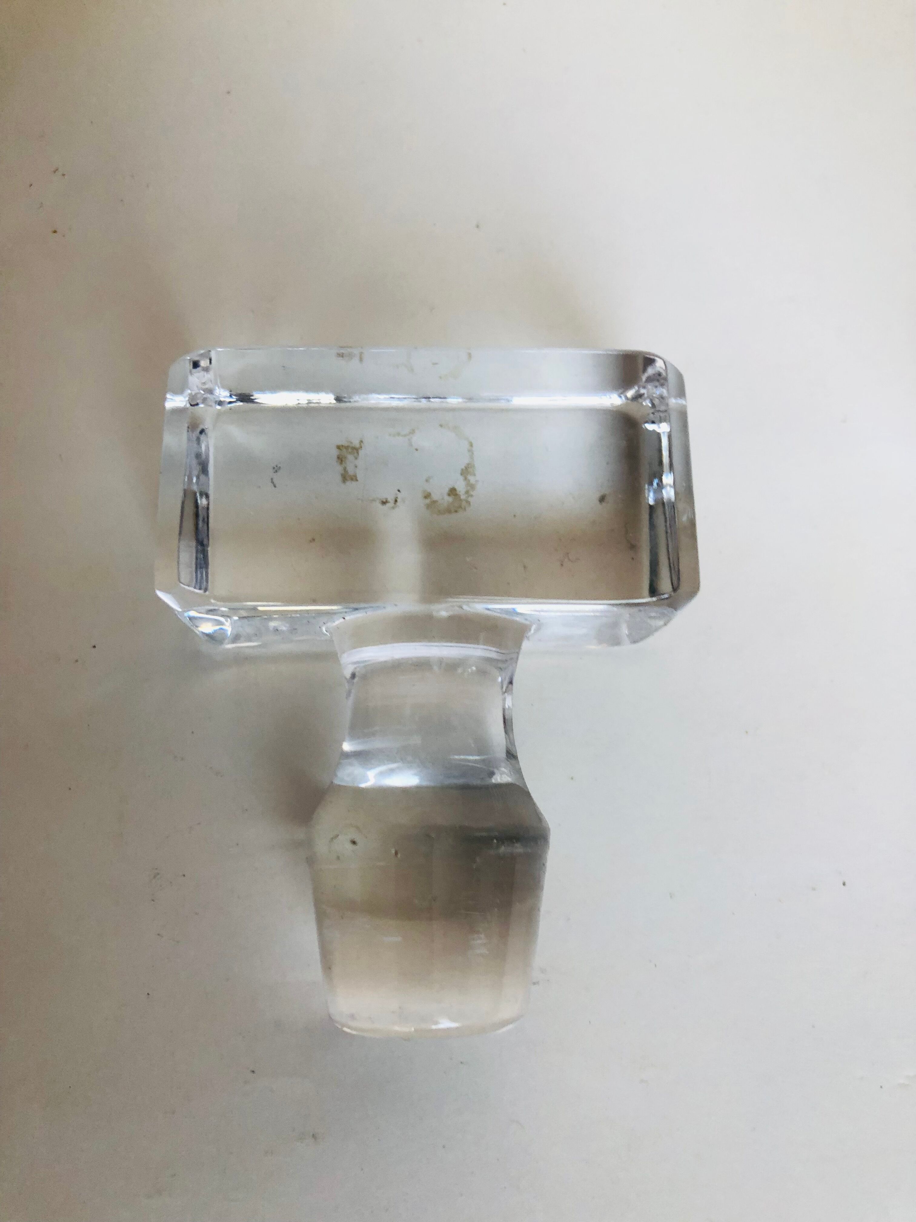 Crystal whisky decanter