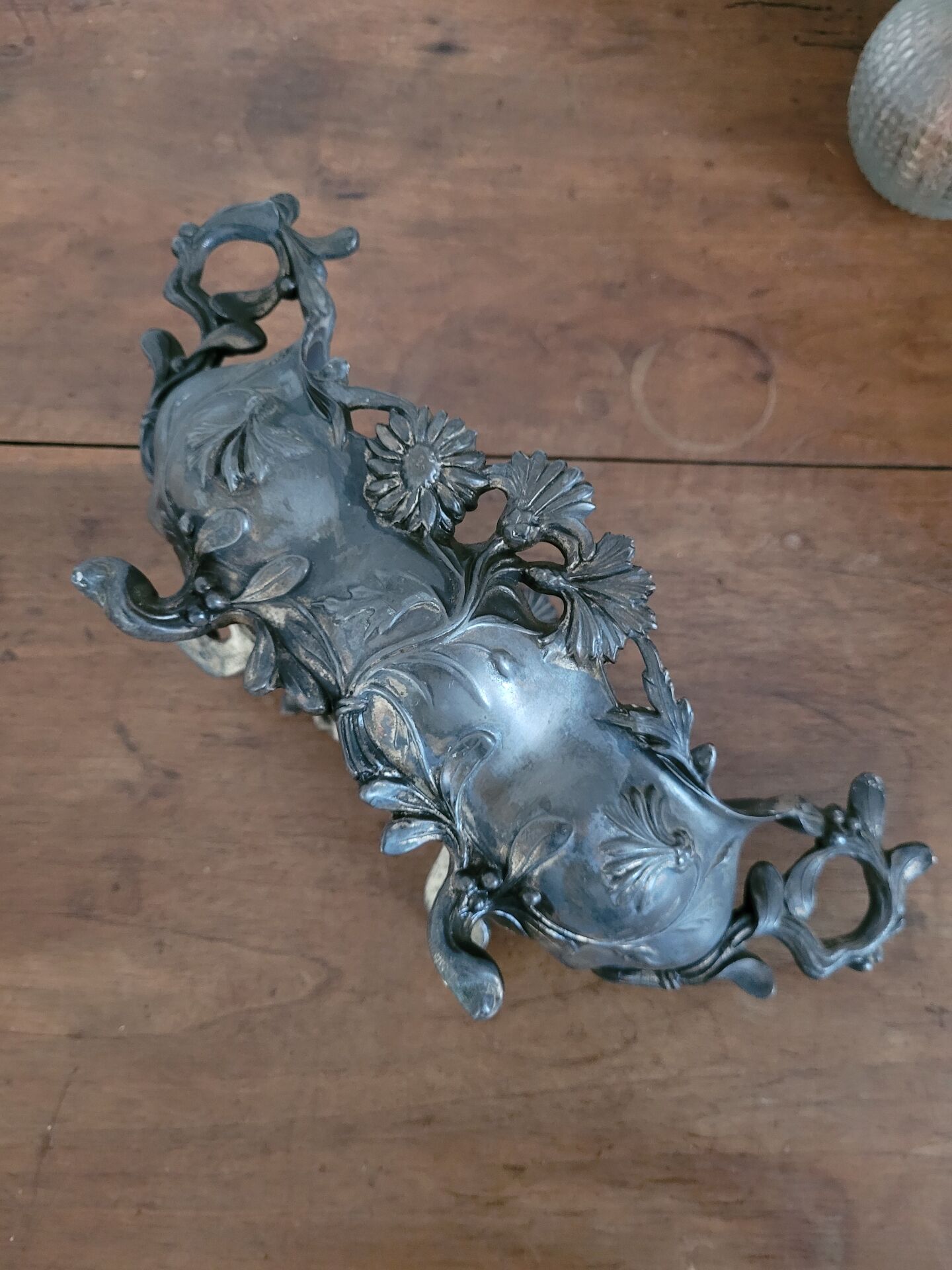 Jardinière, centre de table Rococo en régule