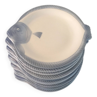 10 earthenware flat plates - dessert cheese starters - fish shape - vintage