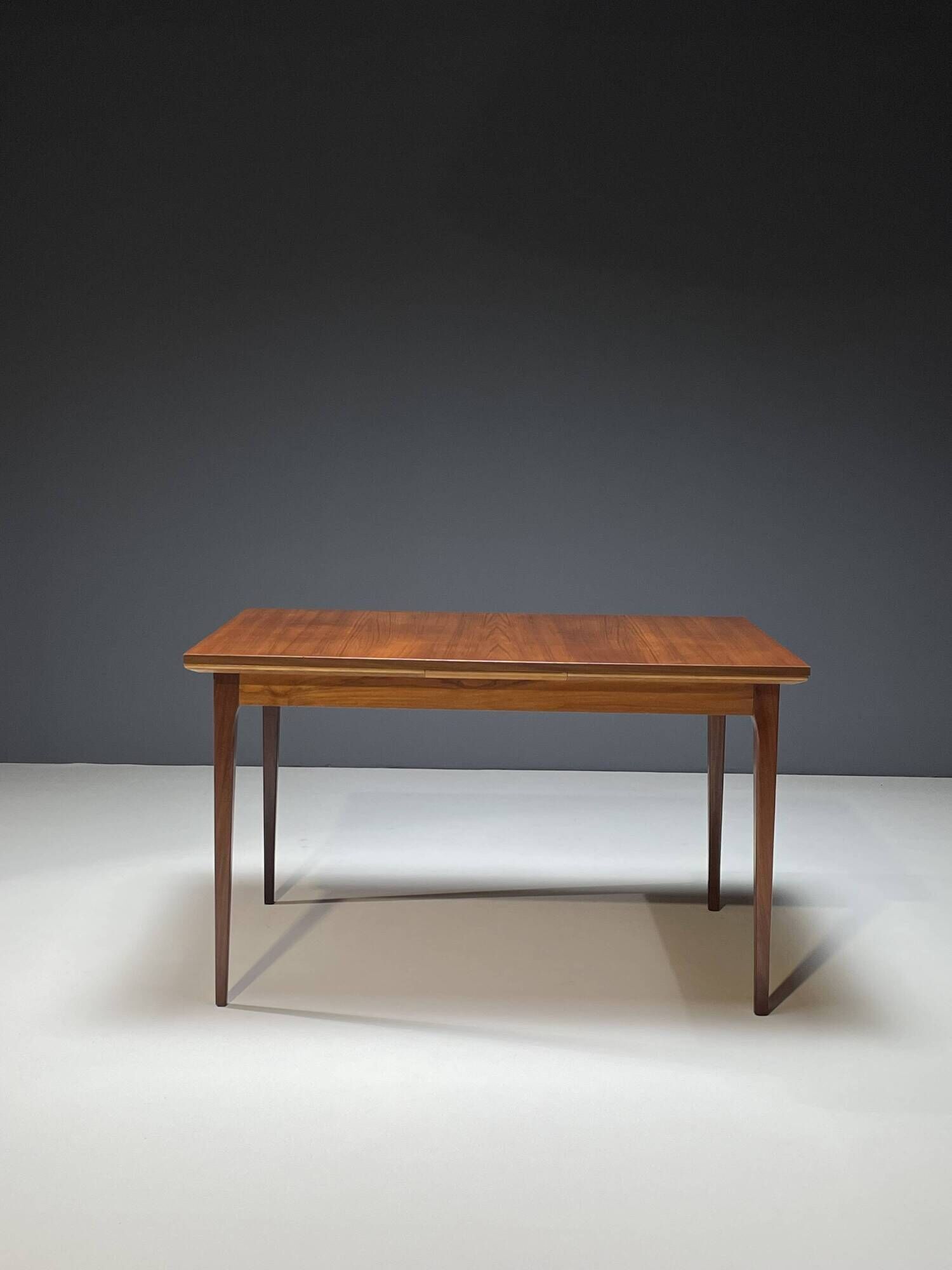 Table à l’italienne Bulke des années 1960