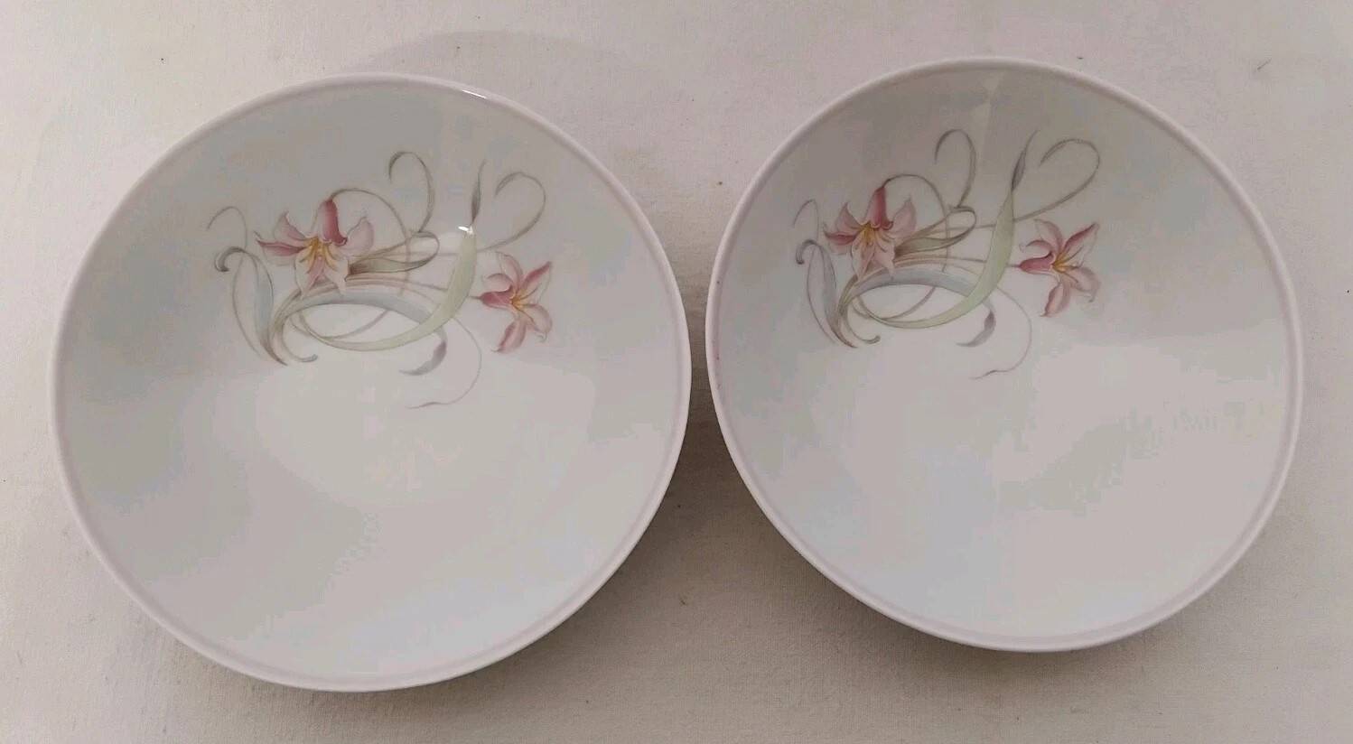 Pair of Vintage Limoges France Bowls