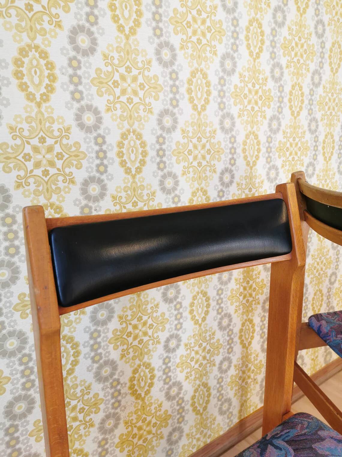 Vintage Branko Ursic Dining Chairs: STOL Kamnik Model 2087, Yugoslavia 1960