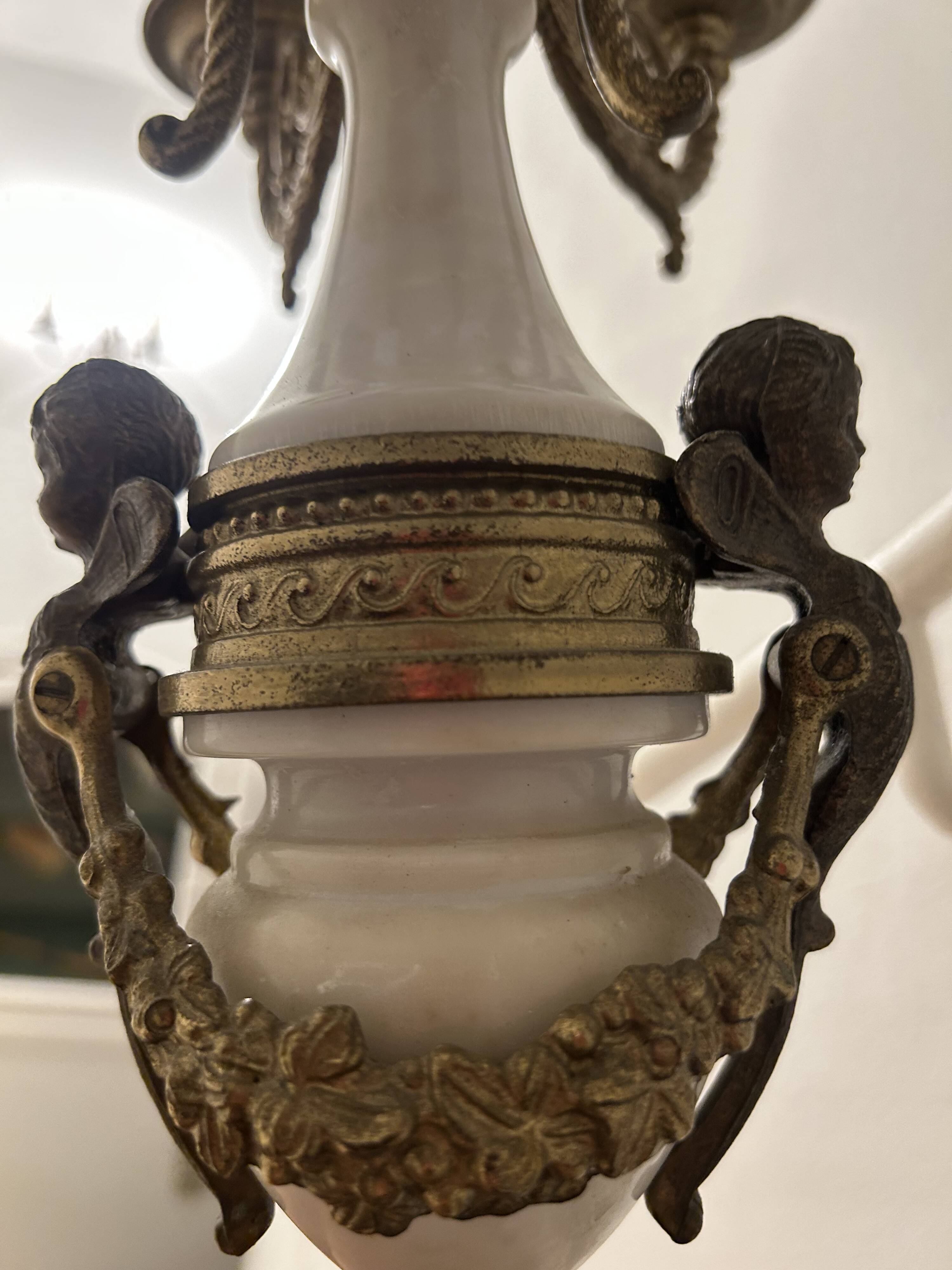 Paire de grands candélabres 7 feux - 69 cm - Bronze - Putti