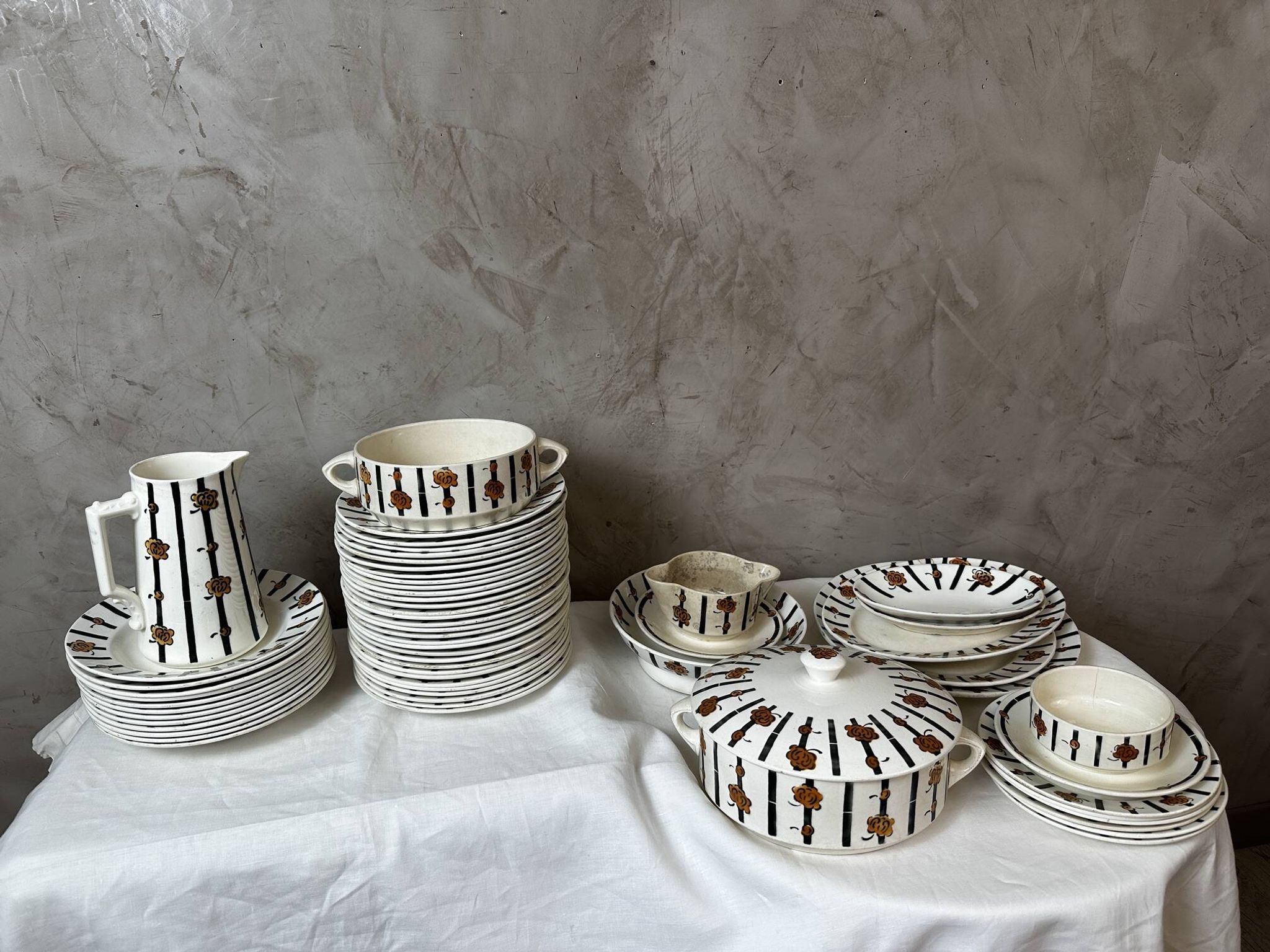 Service Art deco