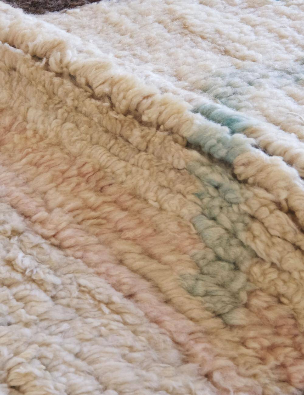 Natural Colors Rug from Morocco - 253 x 174 cm