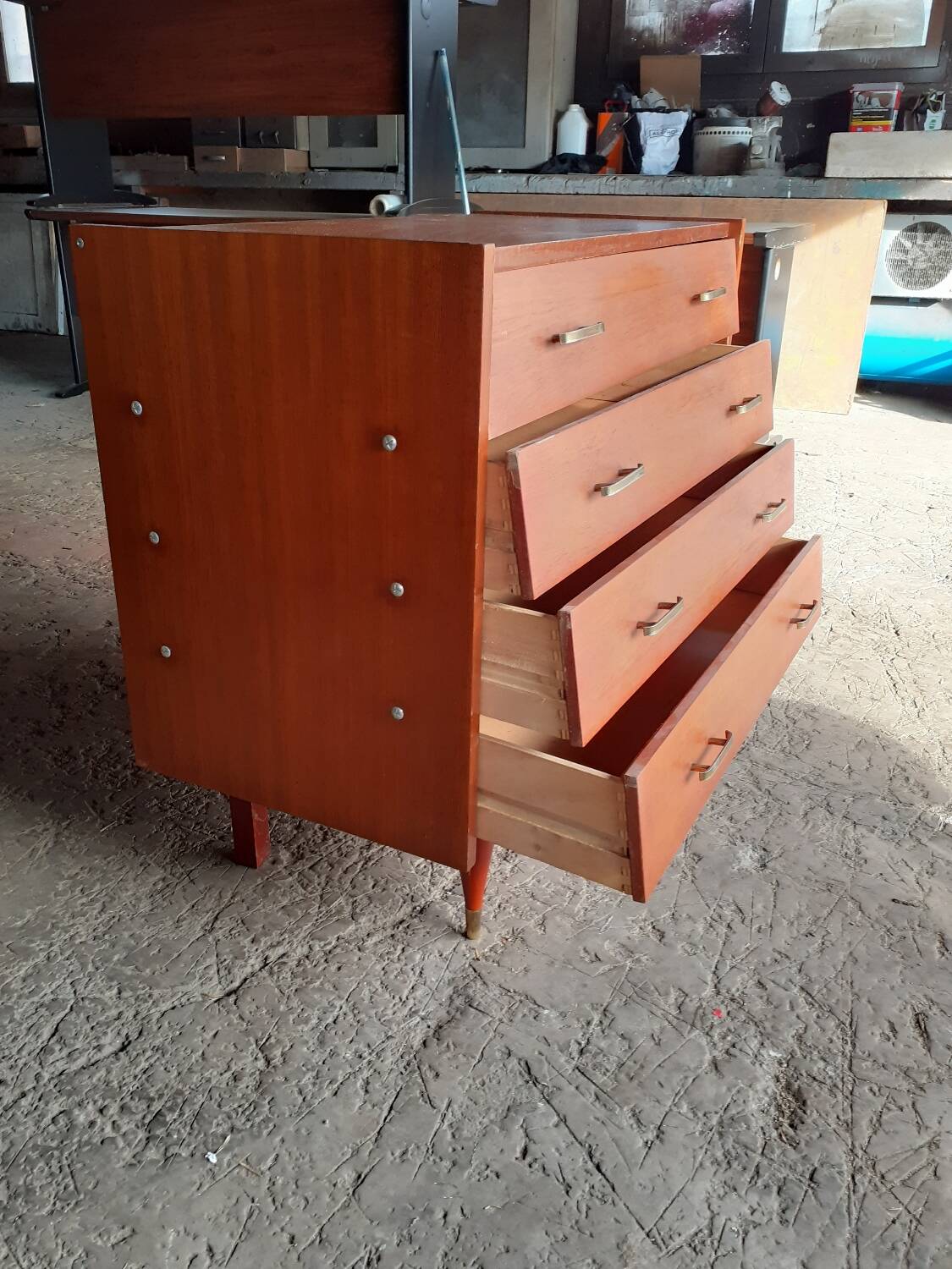 Vintage chest of drawers