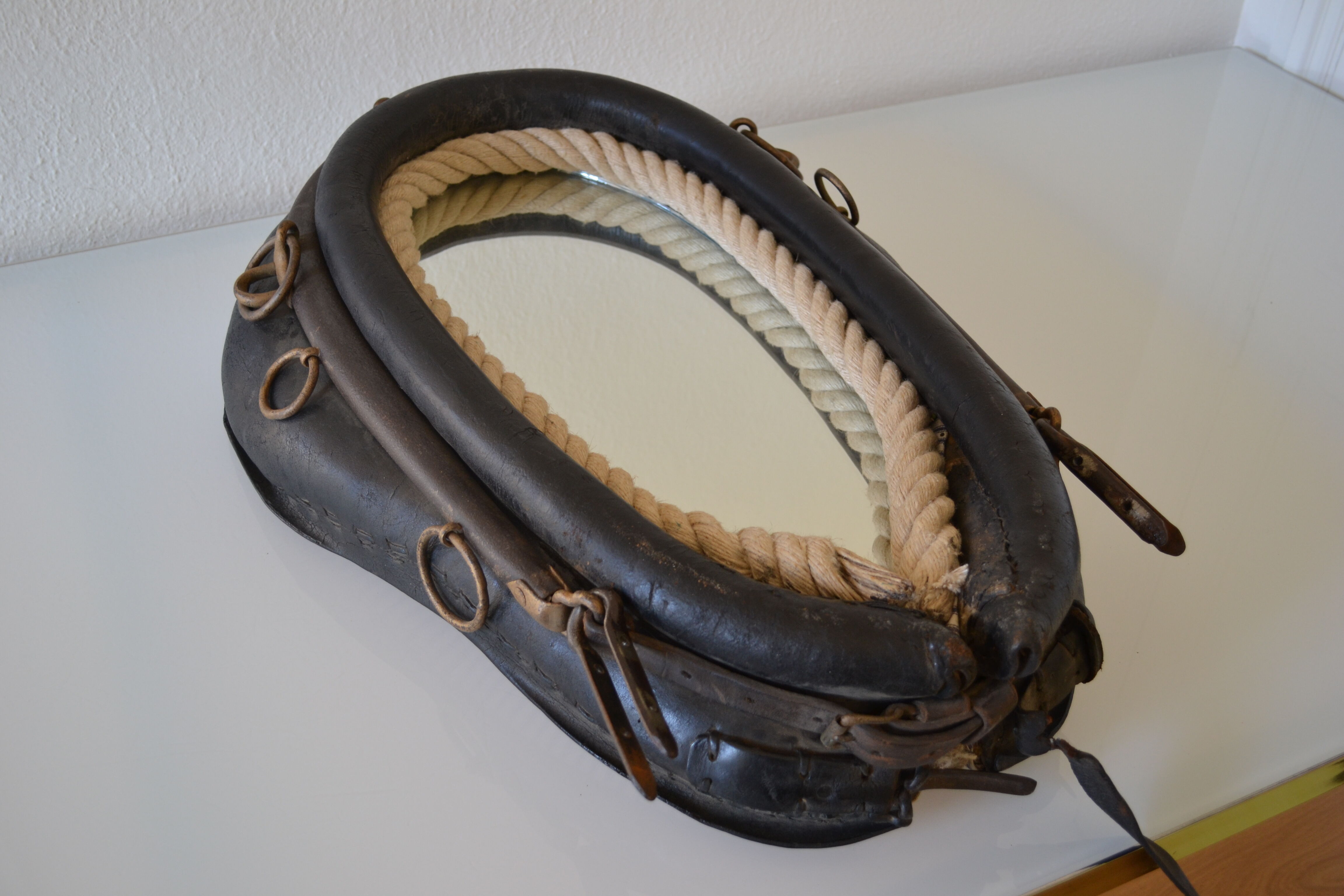 Brutalist mirror horse collar