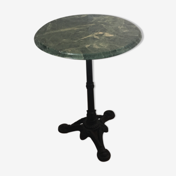Green marble bistro table