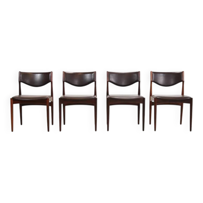 Ensemble de 4 chaises de salle à manger Johannes Andersen en palissandre avec cuir marron.