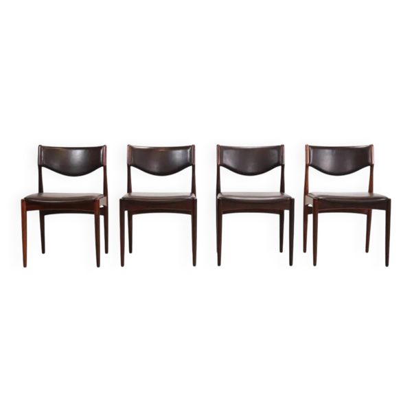 Ensemble de 4 chaises de salle à manger Johannes Andersen en palissandre avec cuir marron.
