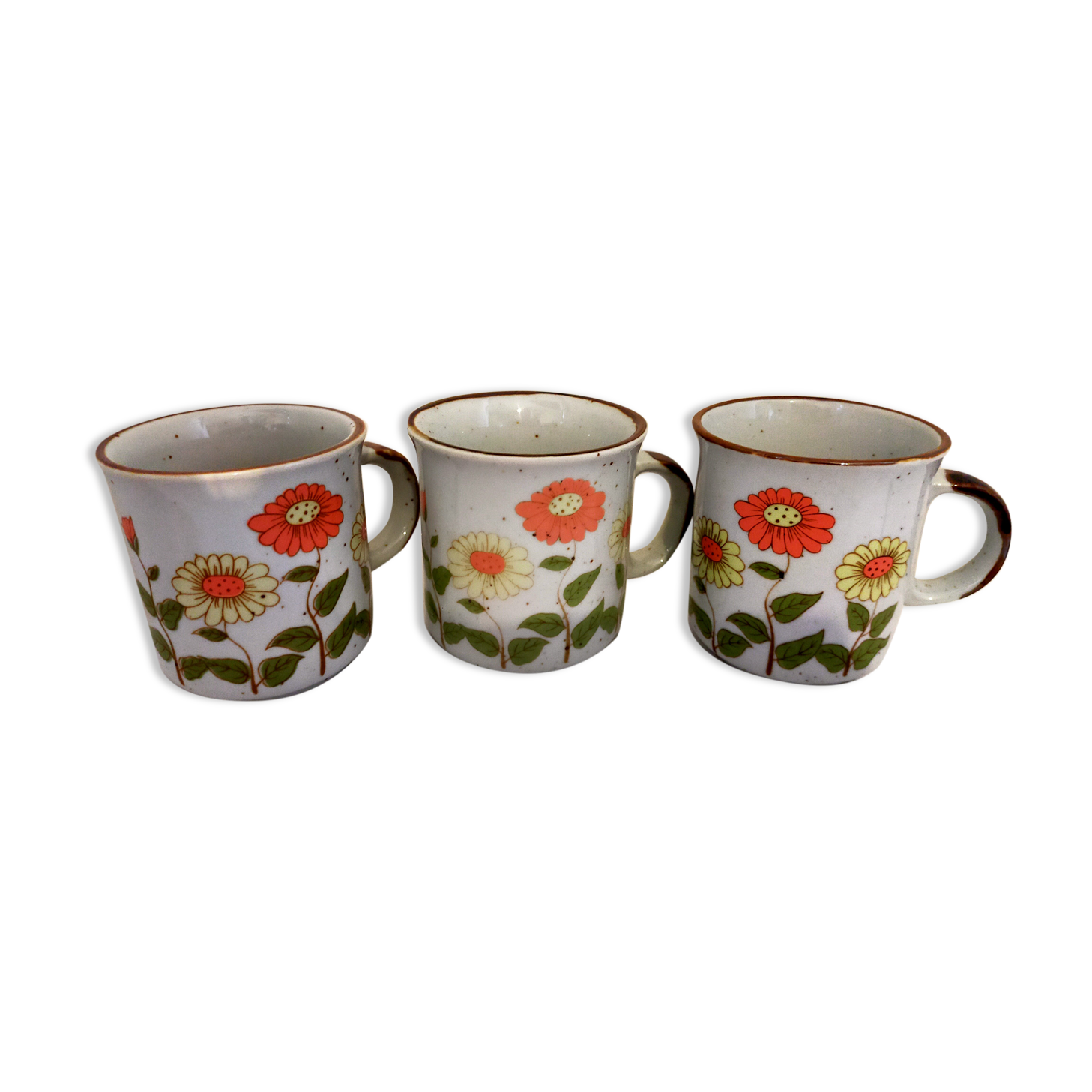 Set three flowered sandstone mugs