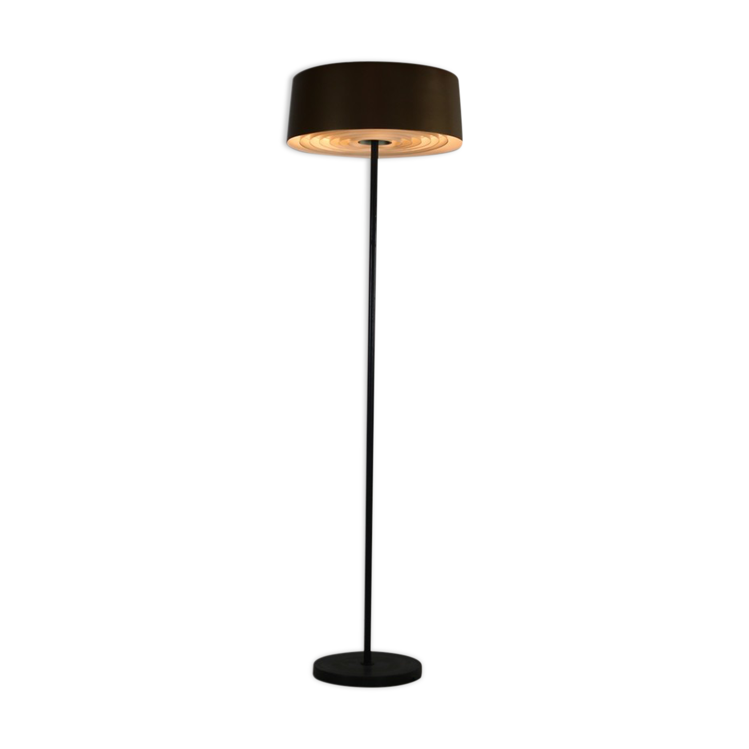 Finnish design floor lamp by Lisa Johansson-Pape for Orno Finland