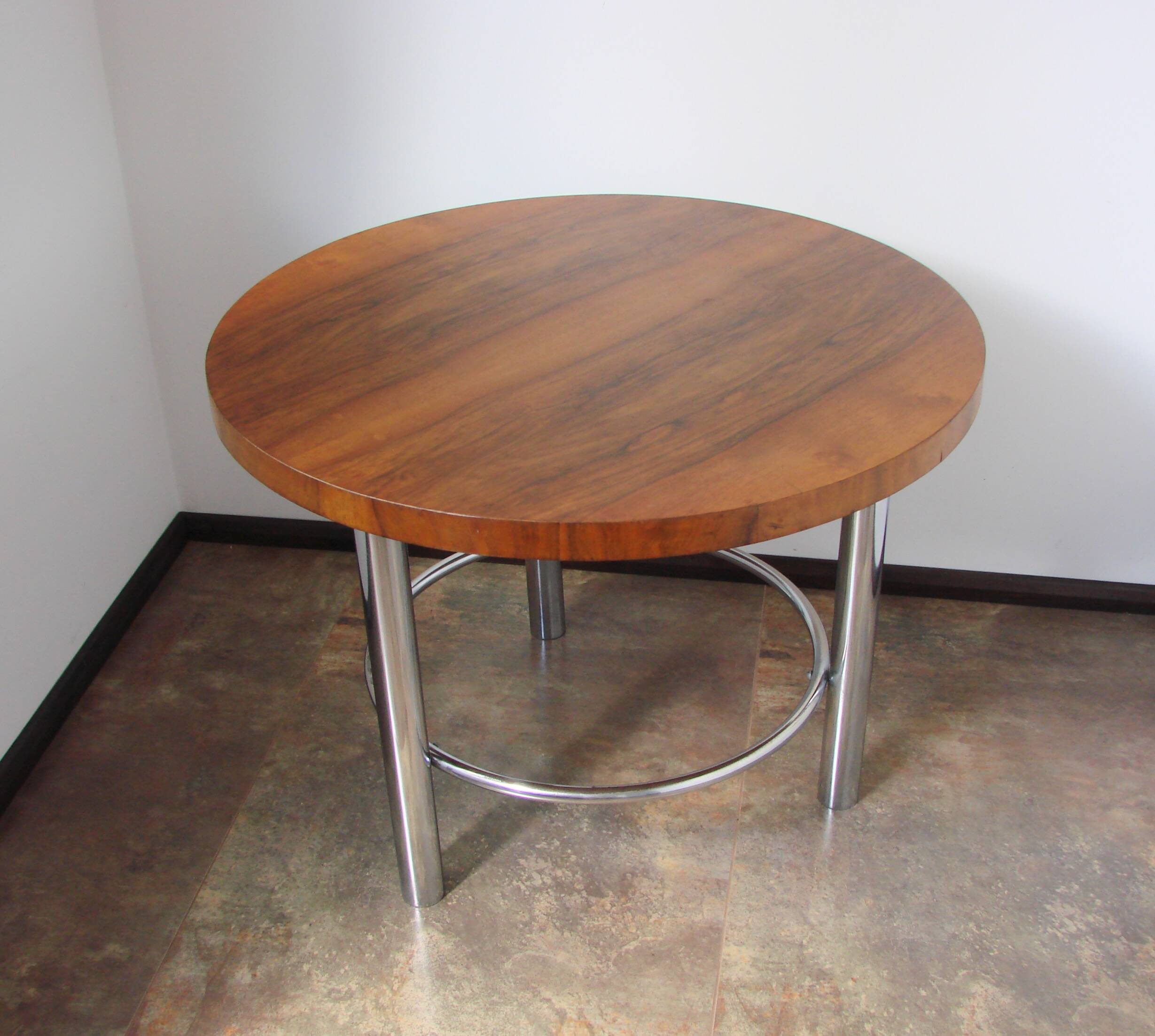 Table basse Bauhaus par Robert Slezák, années 1930