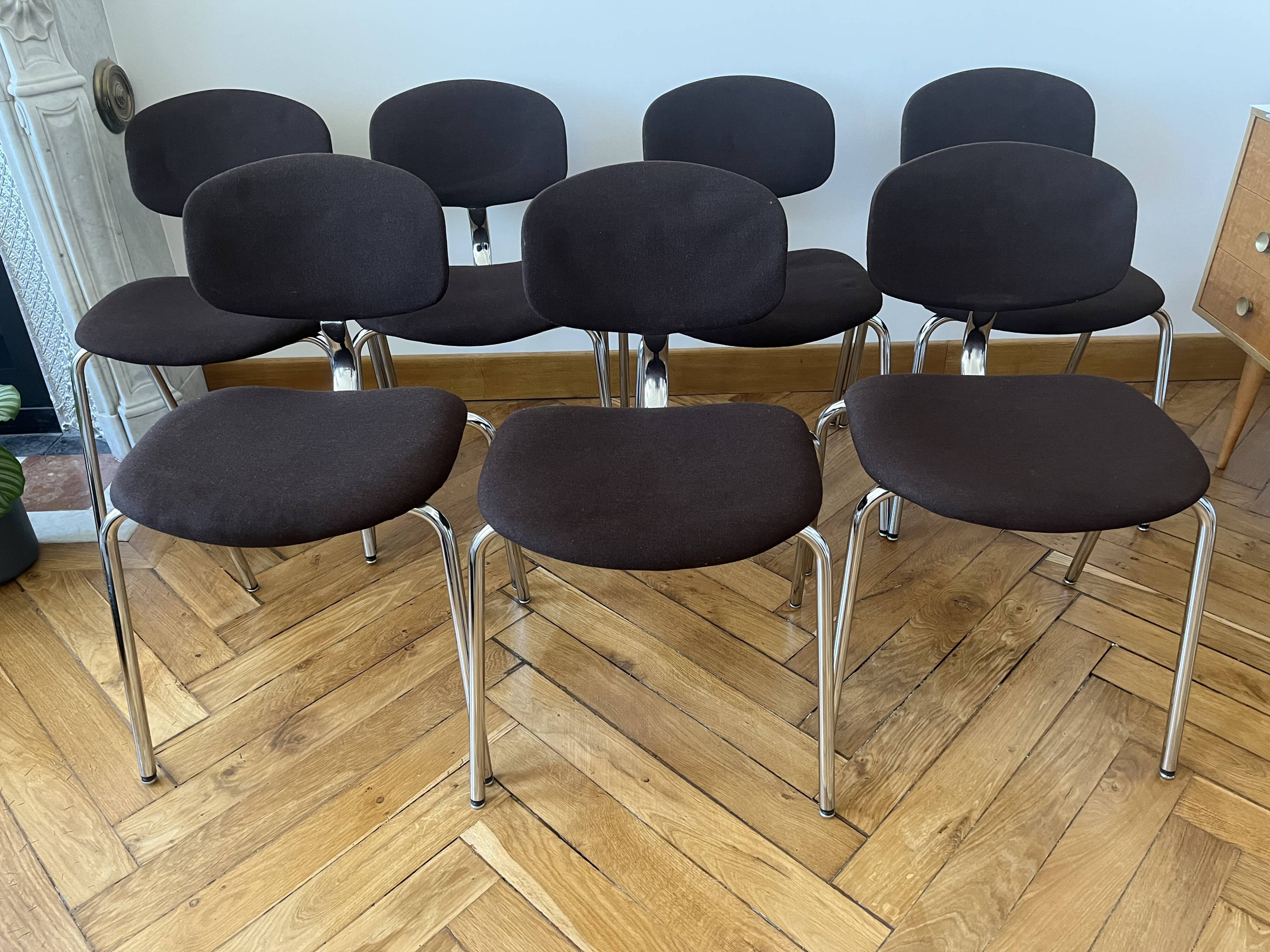 Set of 7 Steelcase Strafor chairs