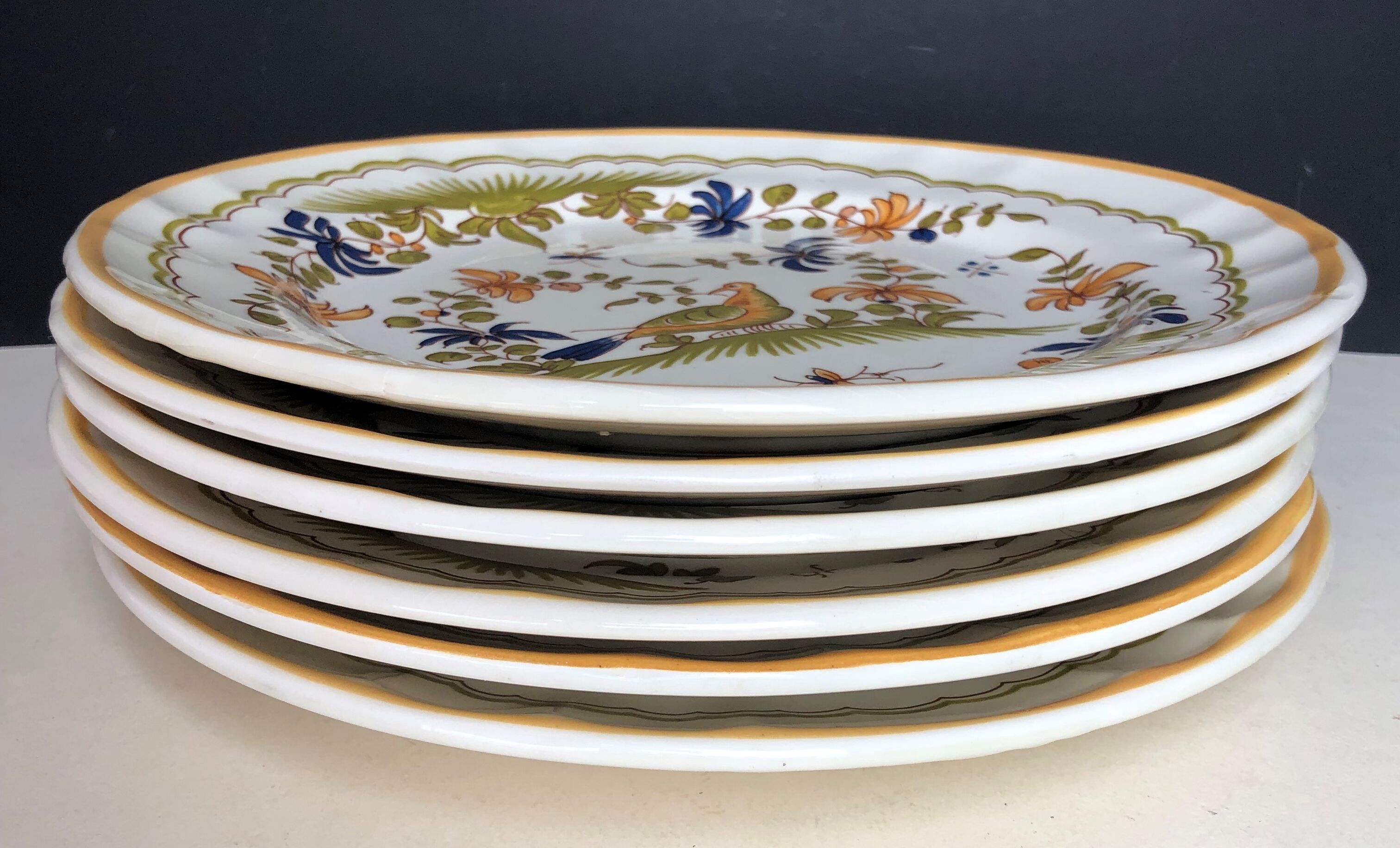 6 plates in Moustiers earthenware