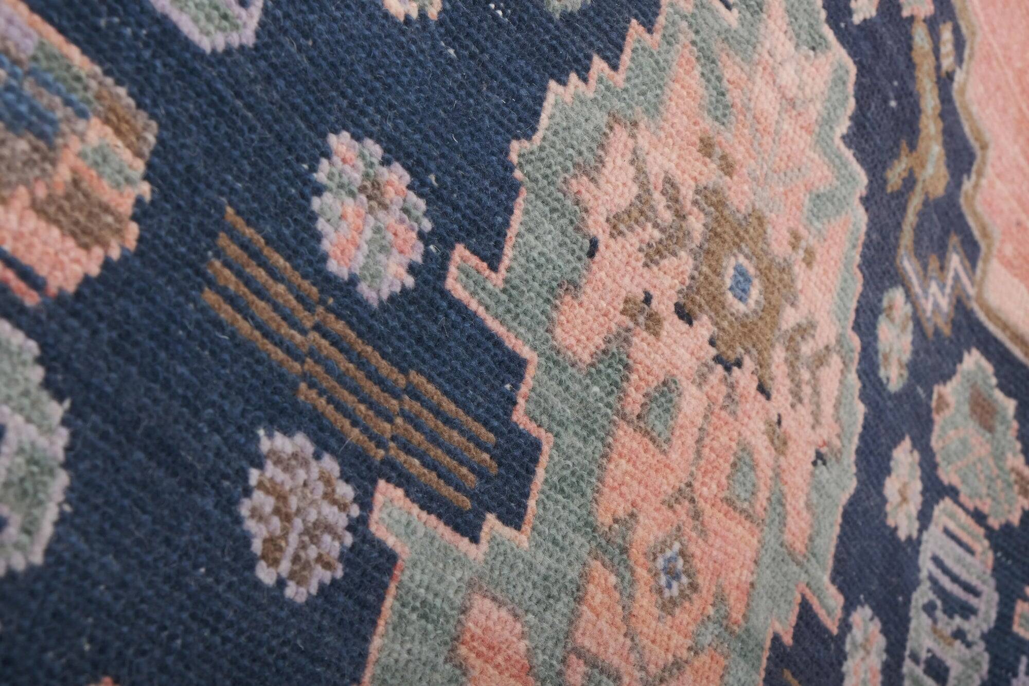 Tapis de couloir turc vintage