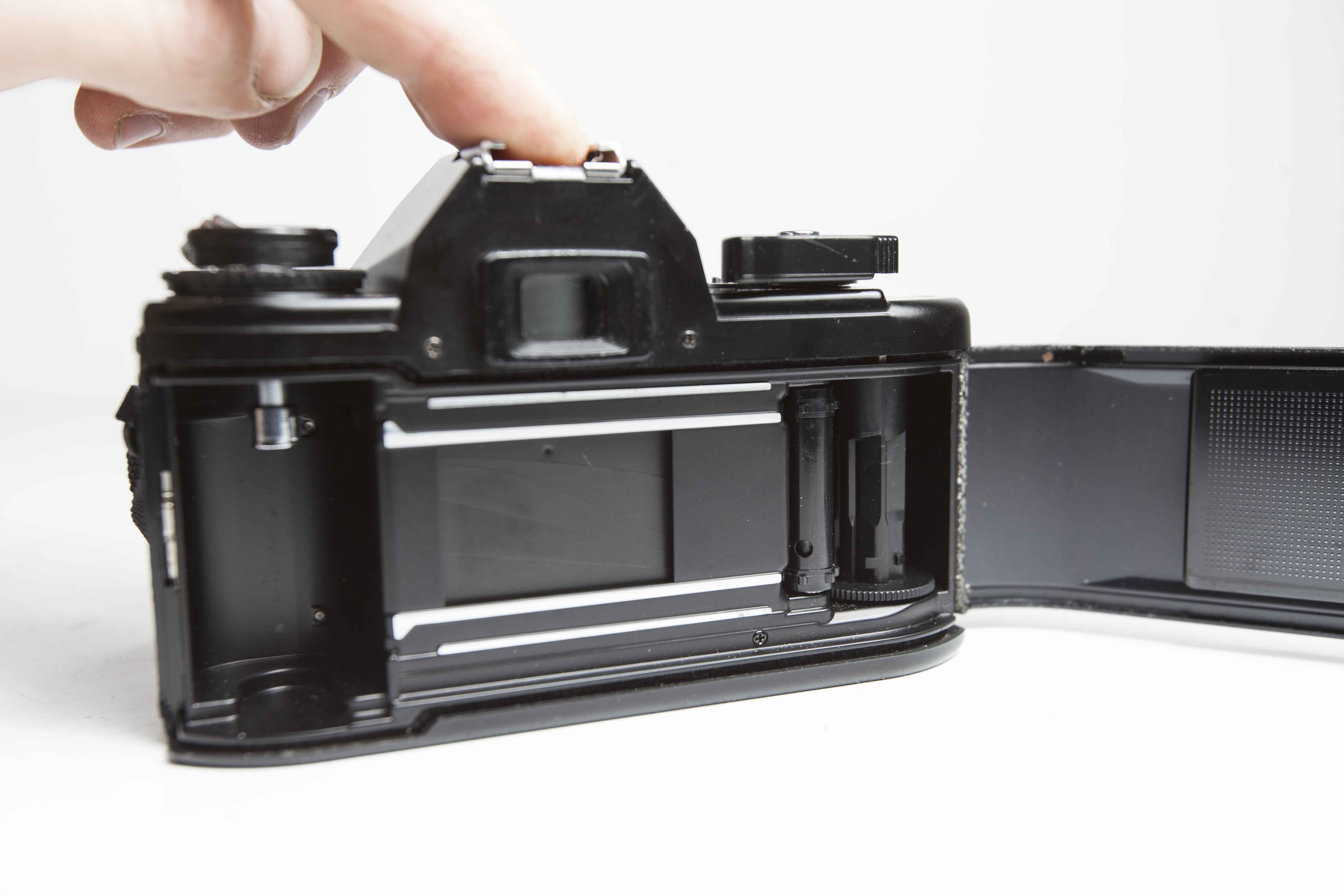 Appareil photo Nikon EM