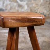 Brutalist stool in solid elm, French work from the 1960s