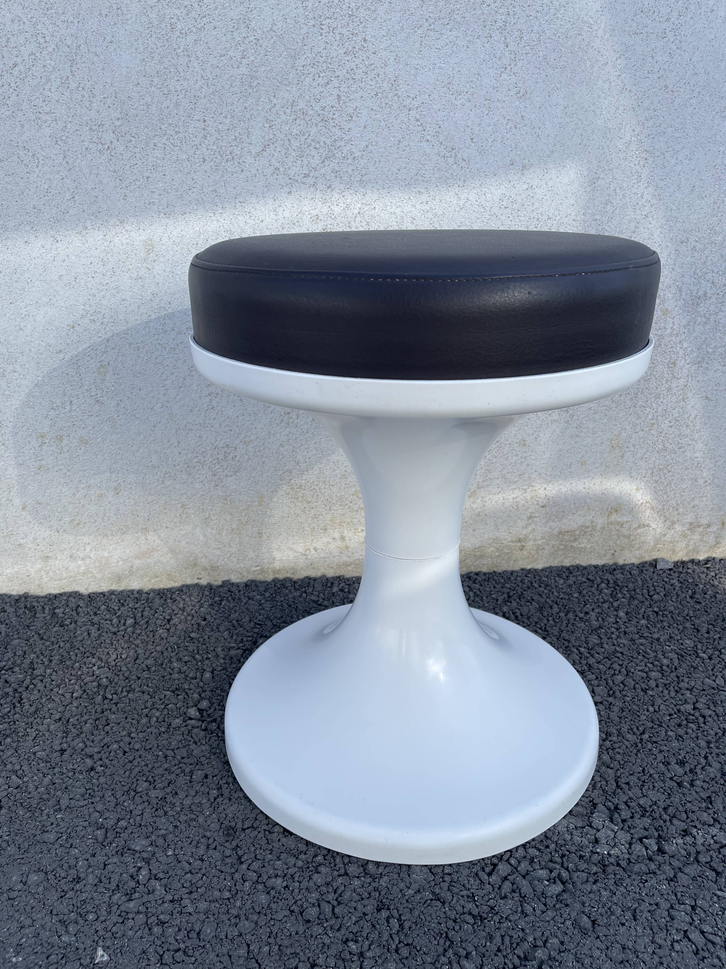 Stool ottoman foot tulip 70s