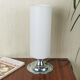 Lampe chrome et opaline