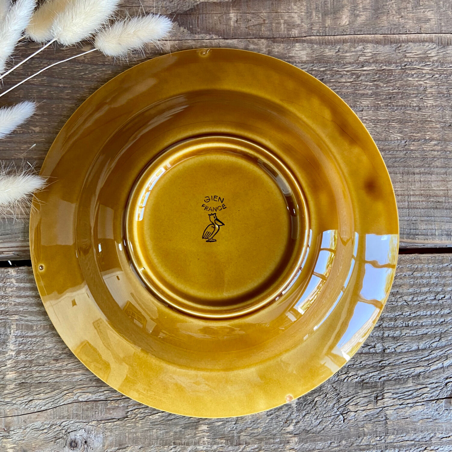 6 vintage Gien hollow plates