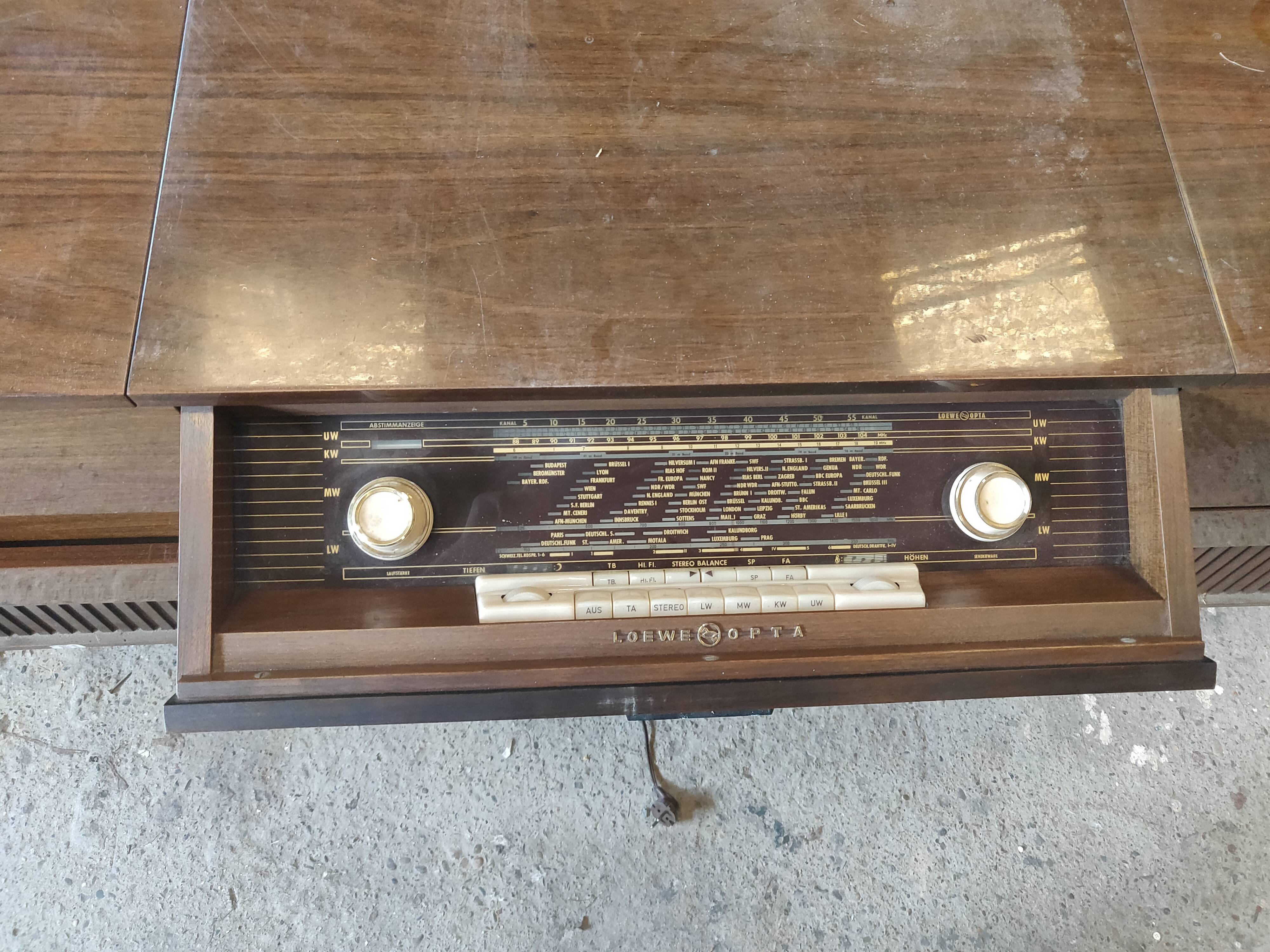 Loewe Ofta sideboard hifi radio record player 60s