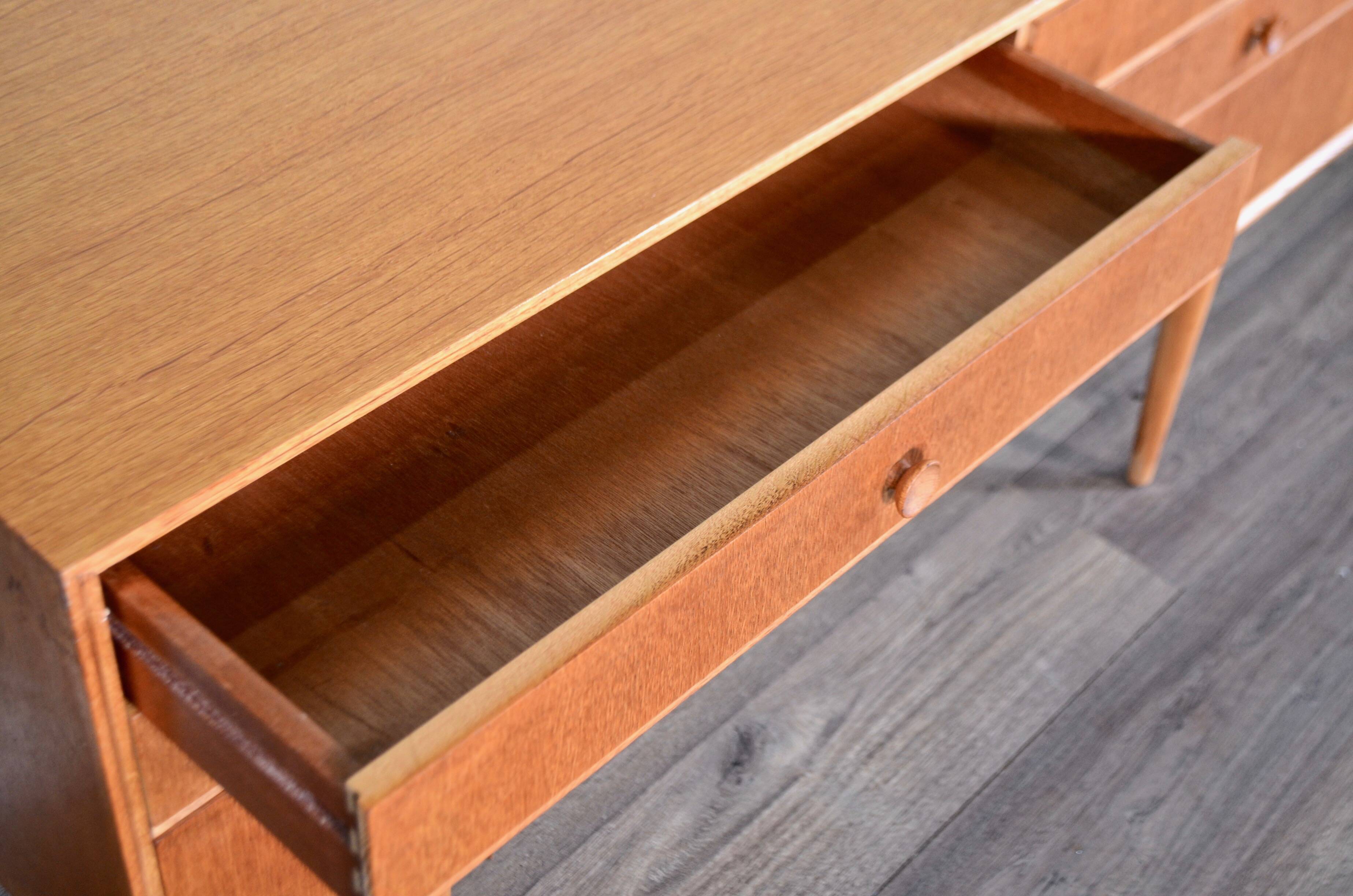Midcentury Meredew Sideboard / Chest Of Drawers In Oak. Vintage Modern