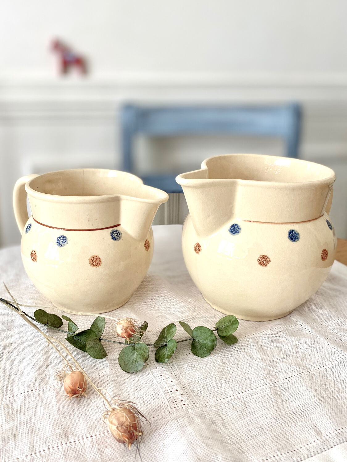 Set of 2 pitchers Sarreguemines