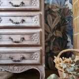 Chiffonier