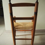 Ancien fauteuil paillé pour enfant