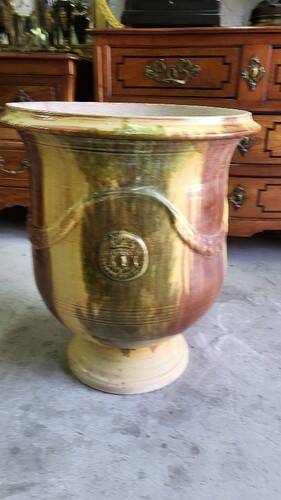 Large glazed terracotta flower pot the Madeleine Anduze