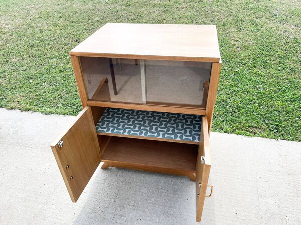 Meuble d'appoint , bar ou HI FI , pieds compas