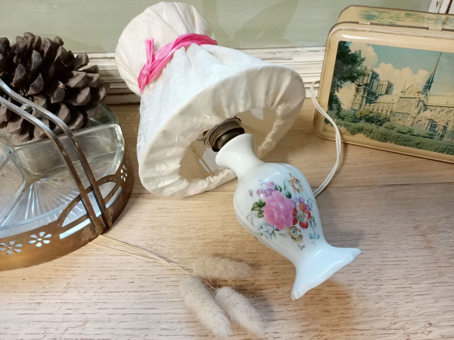 Porcelain bedside lamp