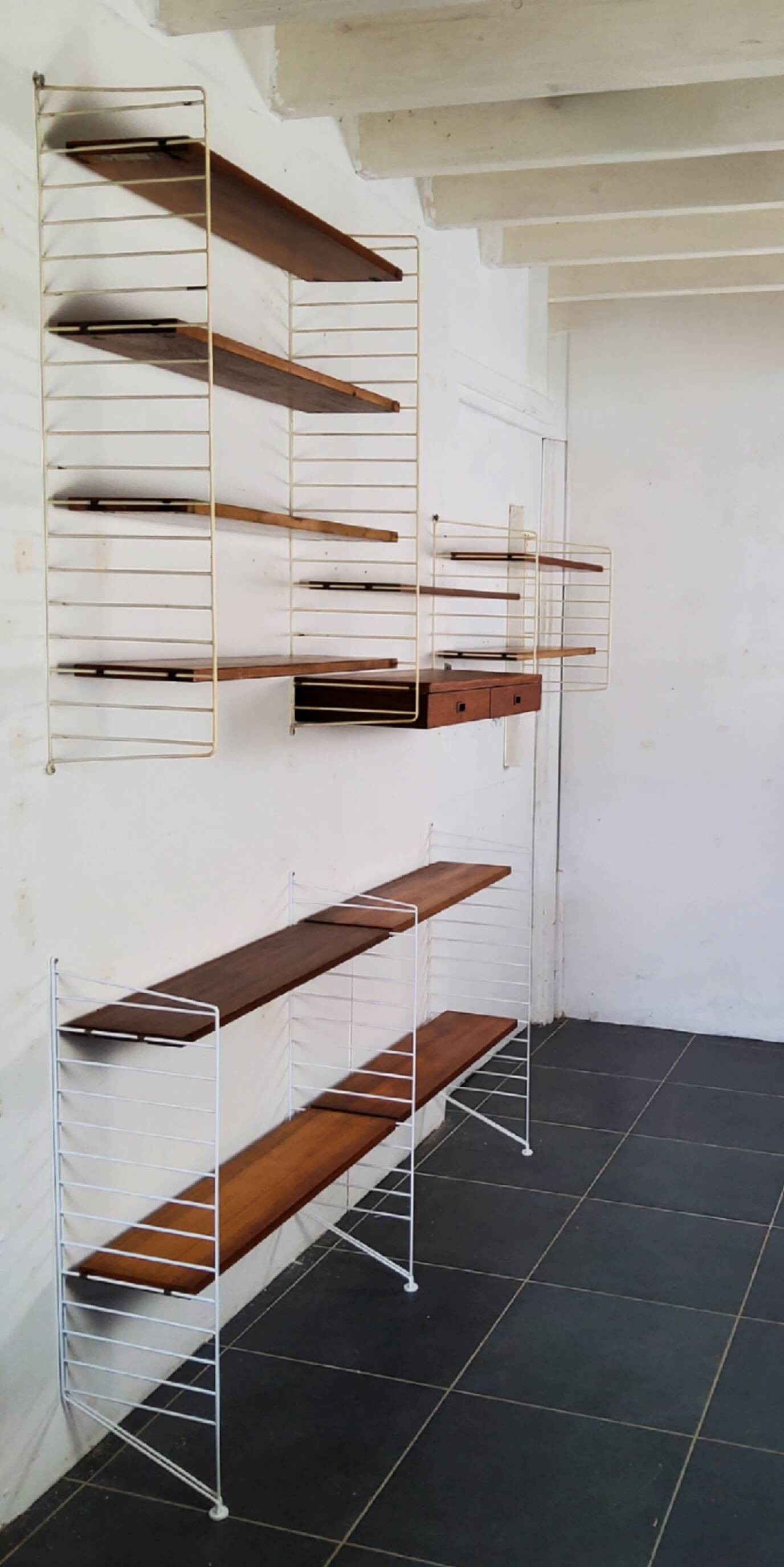 Vintage wall shelf by Nisse Strinning