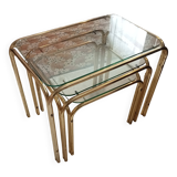 Nesting table