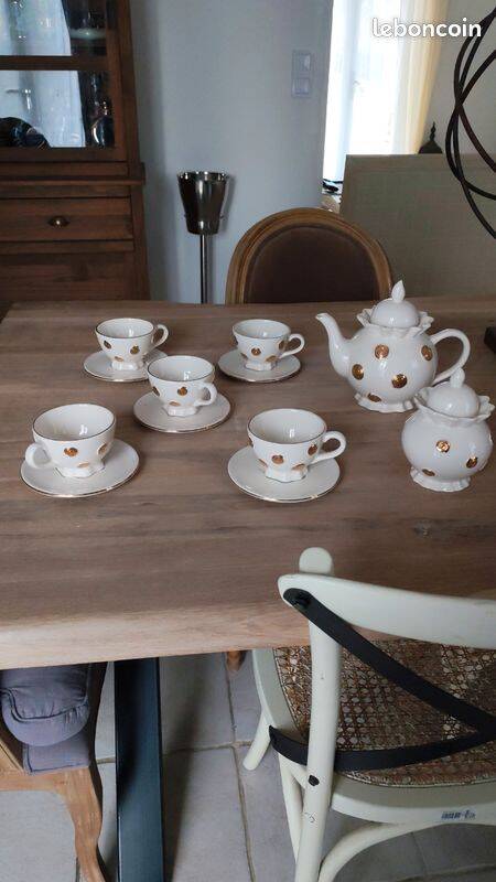 Tea Service WHAT'S VINCENT – White Porcelain & Gold Dots – 12 pieces