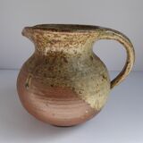 Signed vernissé sandstone pitcher