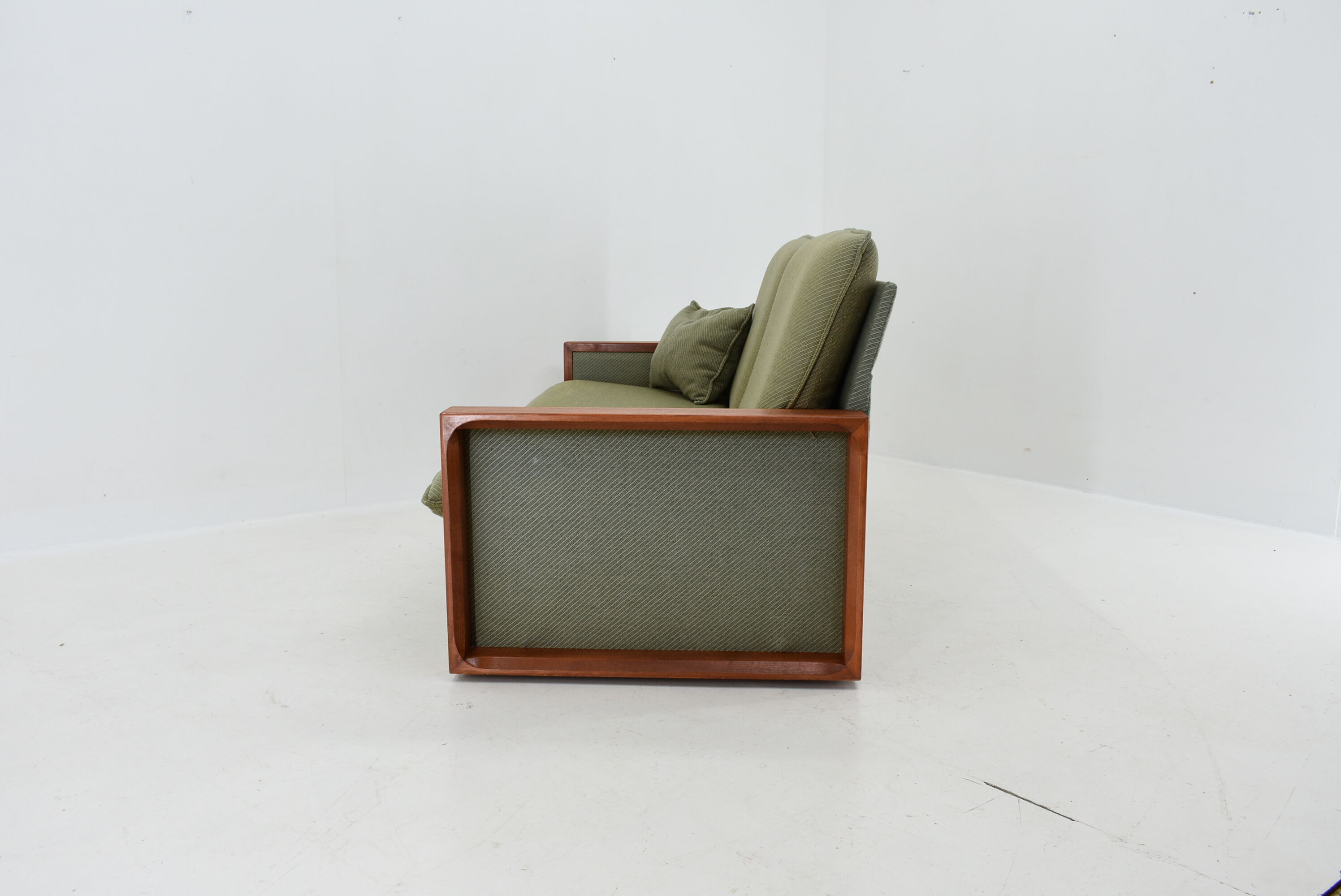 1960s, Miroslav Navratil Convertible Sofa, Czechoslovakia