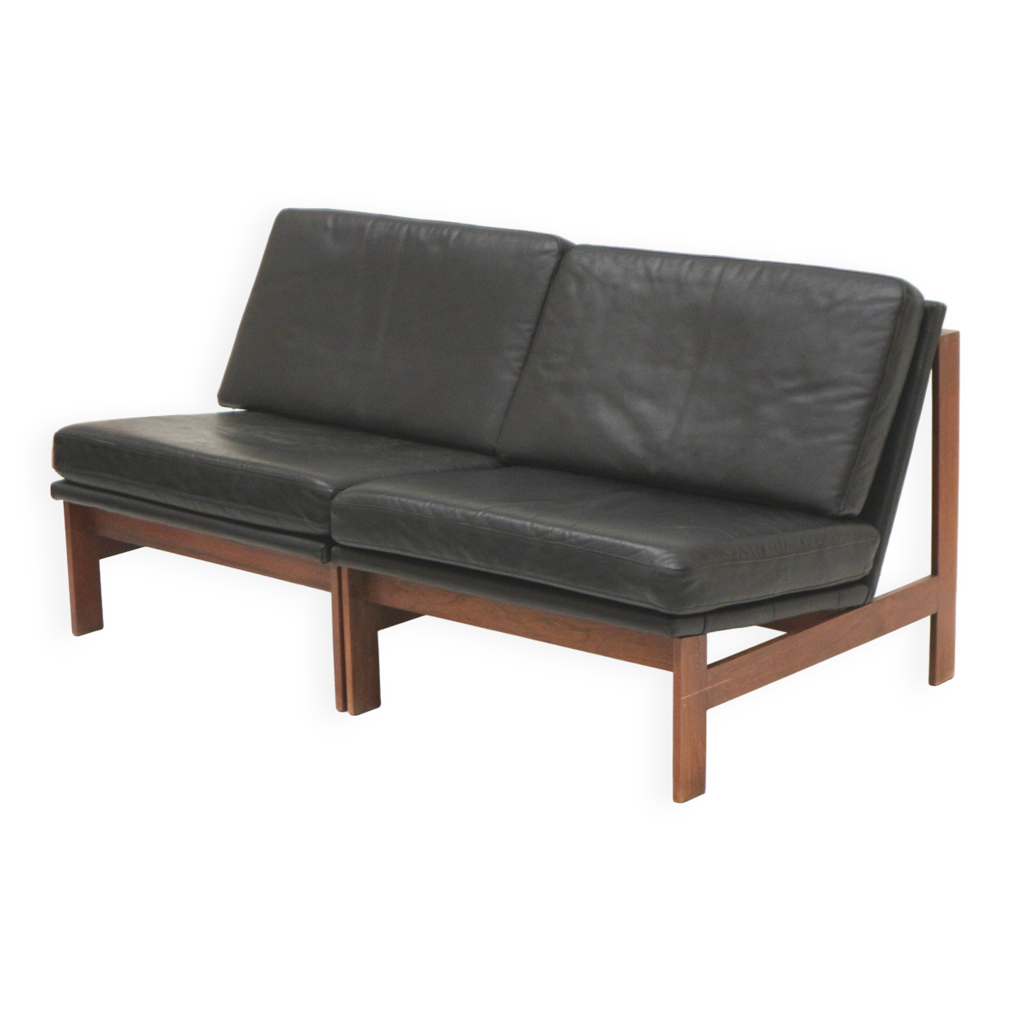 2x Moduline armchairs designed by Ole Gjerløv Knudsen & Torben Lind for Cad